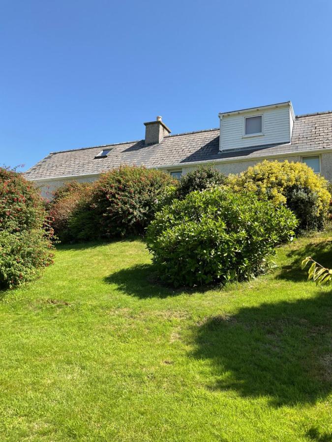 6 Calbost Villa Exterior photo